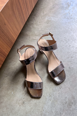 Alessia 34307 Sandals Glicine