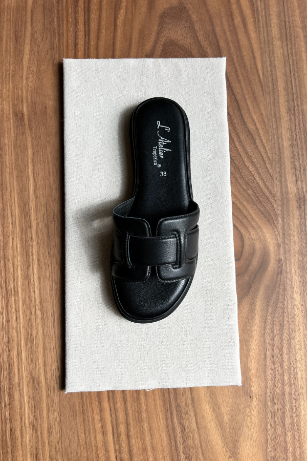 SH307 Sandals Black