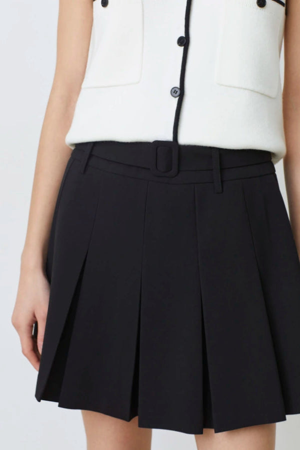 Bento H25C06309 Short Black