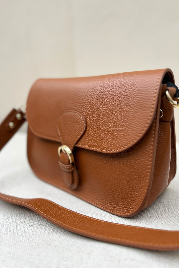 1075S23001 Bag Camel