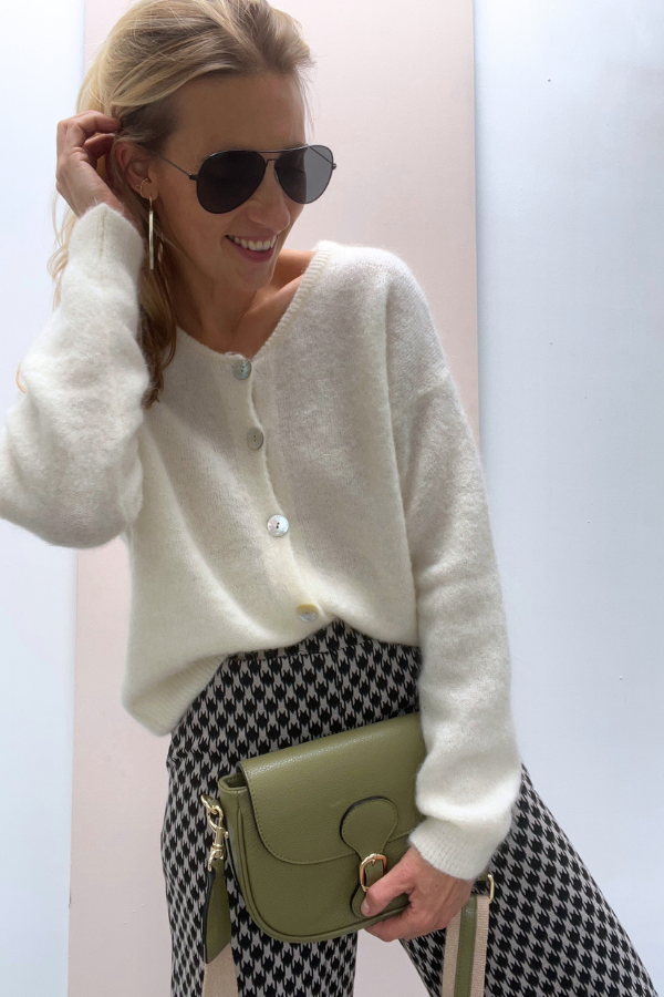 2098 Cardigan Ecru