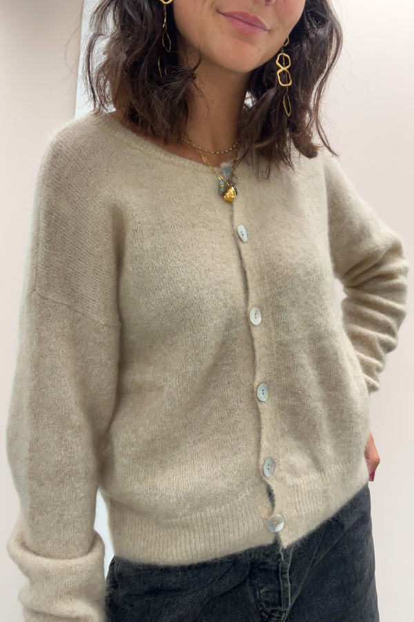 2098 Cardigan Beige