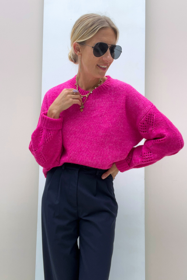 23203003 Pull Fuchsia