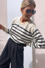 23203014 Pull Offwhite/Black