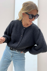 23204004 Pull Black