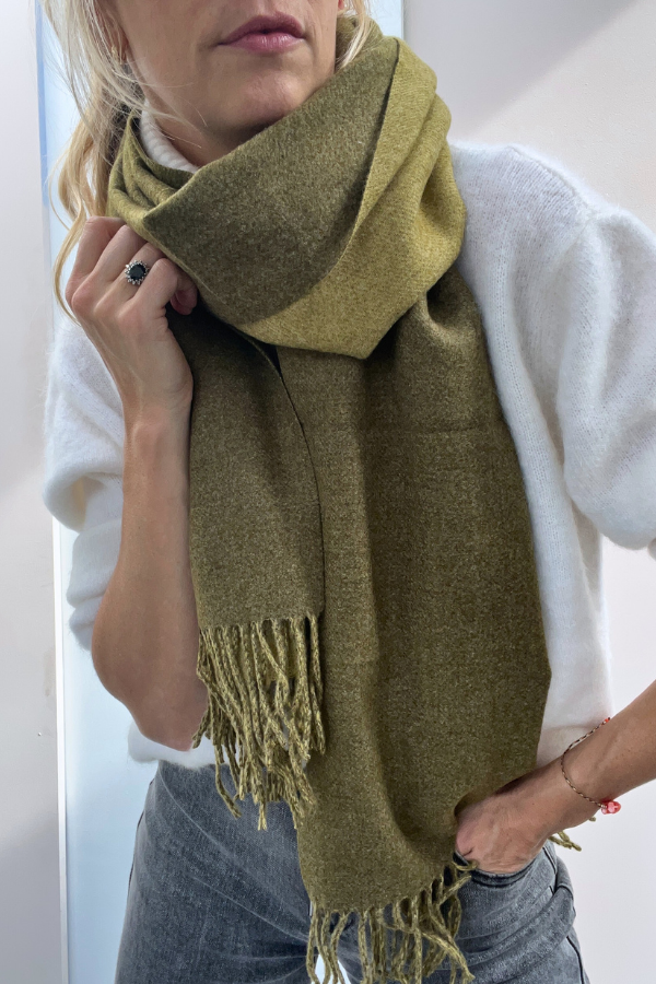 23278003 Scarf Khaki