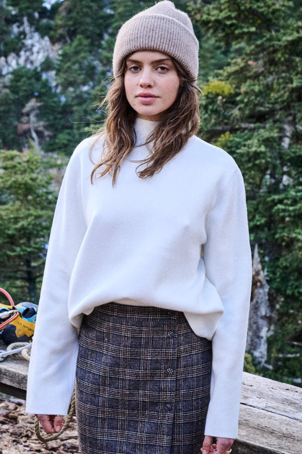 Misha 25AH091 Pull White