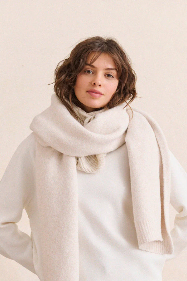 Alysse 25AH080 Scarf White