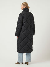 Yasselura 26037591 Coat Black