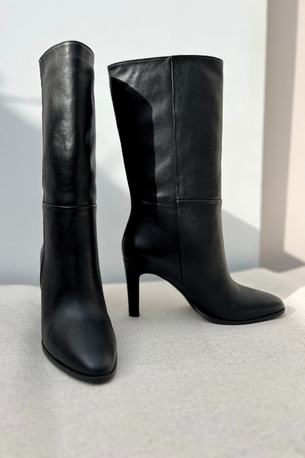 27488 Boots Lola Nappa Nero