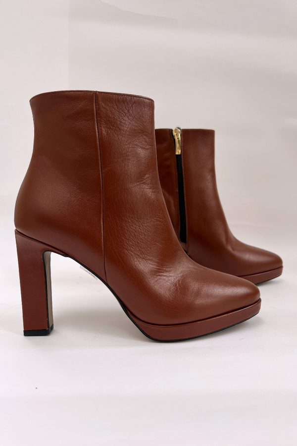 67434 Boots Mogano Nappa Daytona