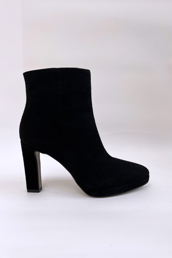 67434 Boots Camoscio Nero