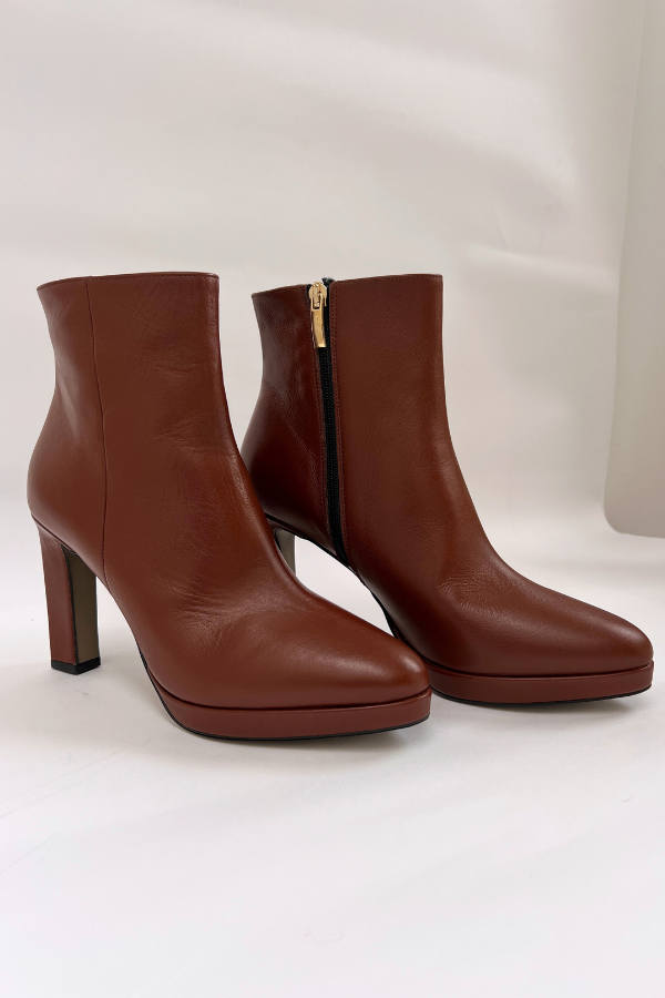 67434 Boots Mogano Nappa Daytona