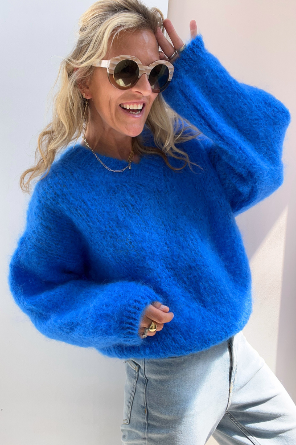 81233 Pull Bleu Roi