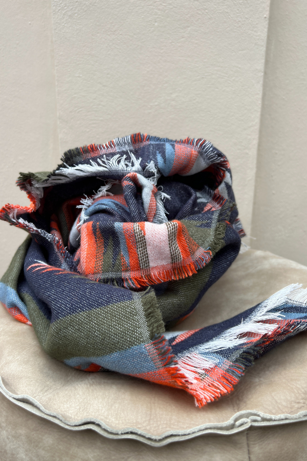 JA305FC22507 Scarf Orange Multi