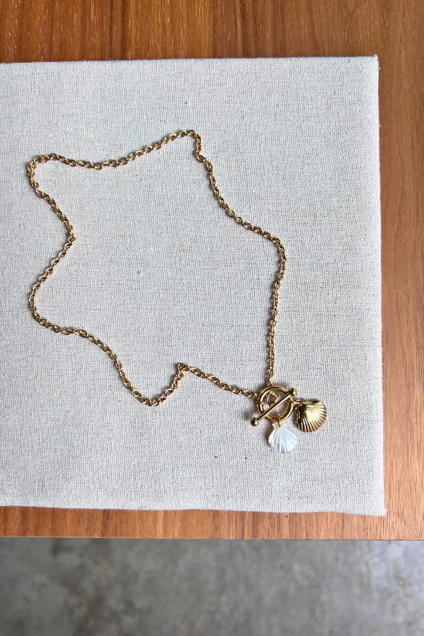 Anma B539M25040 Necklace Gold