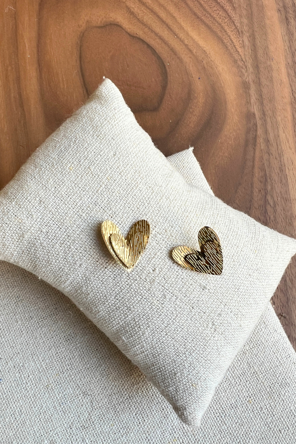 Dart Earrings Gold