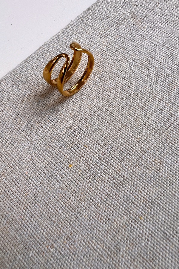 Nisha Ring Gold