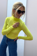 Vijolina 14090867 Roll neck Top Sulphur Spring