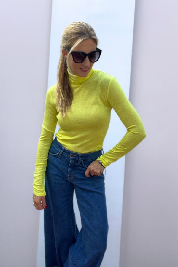 Vijolina 14090867 Roll neck Top Sulphur Spring