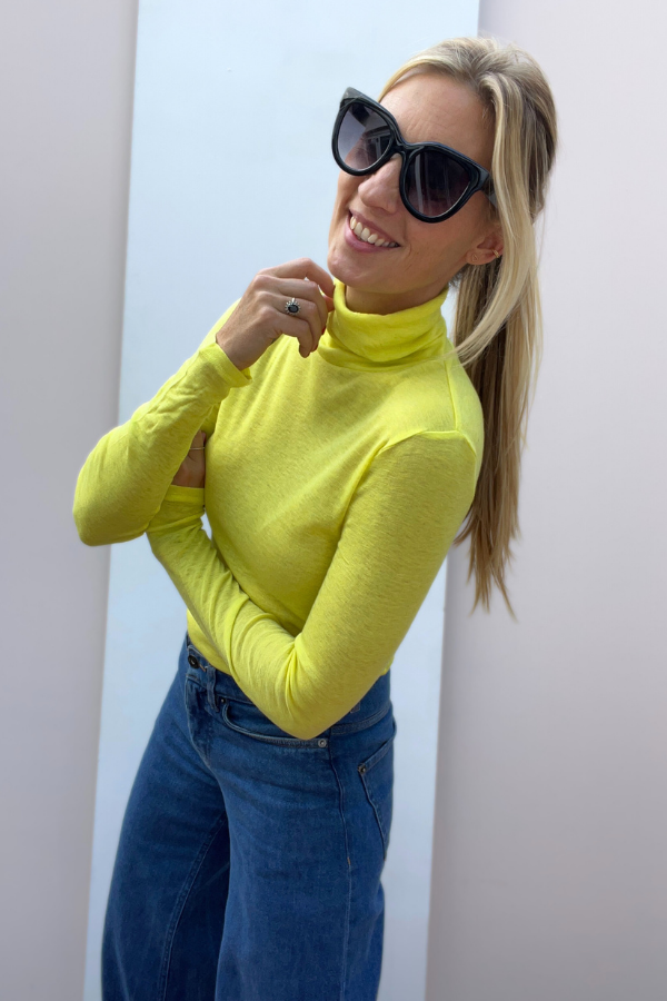 Vijolina 14090867 Roll neck Top Sulphur Spring