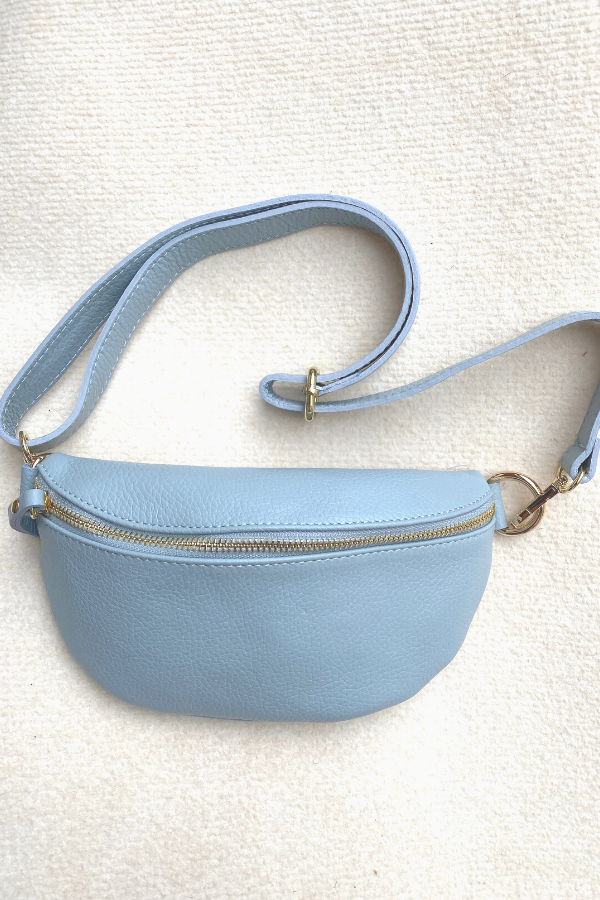 552662 Belt Bag Blue