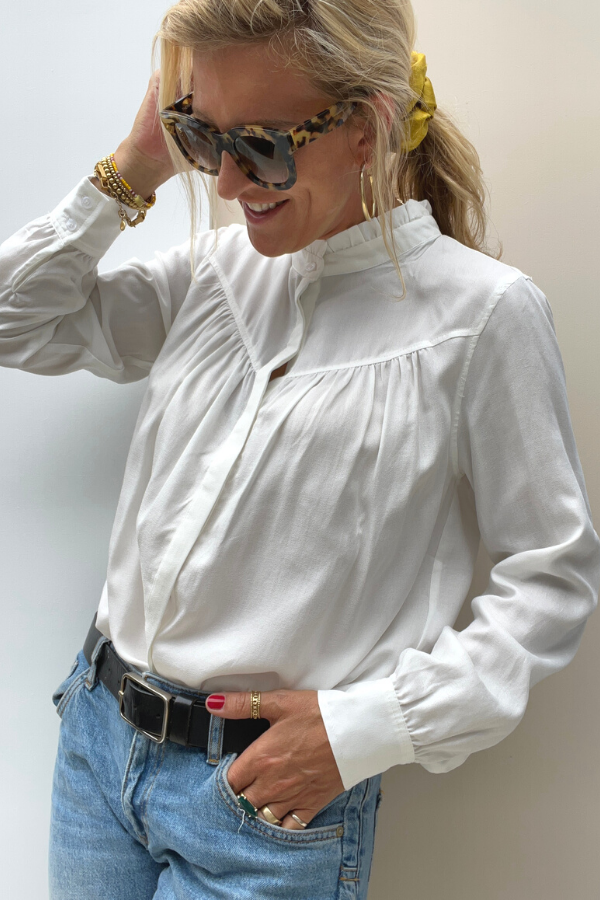 22211127 Blouse Offwhite