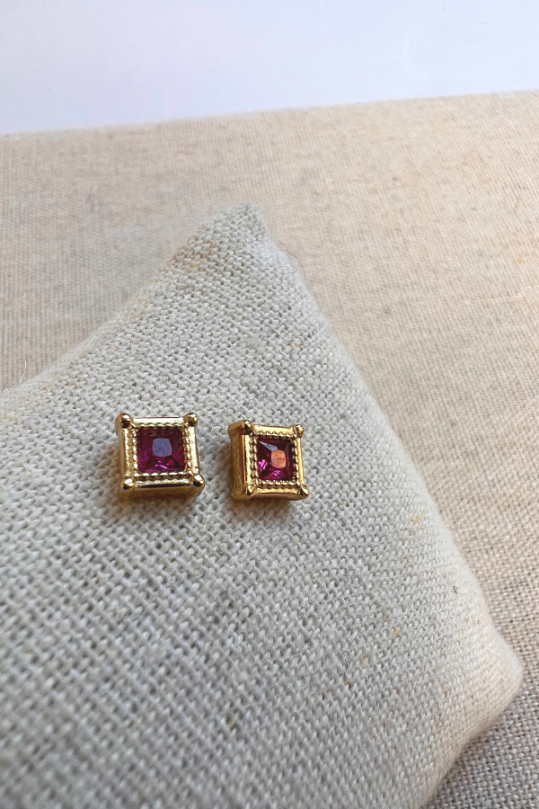 Pierra Earrings Red