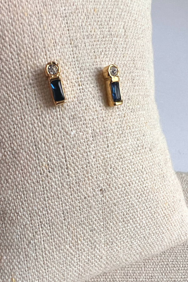 Pam Earrings Dark Blue