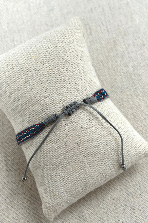 Judith BDA074 Bracelet Blue