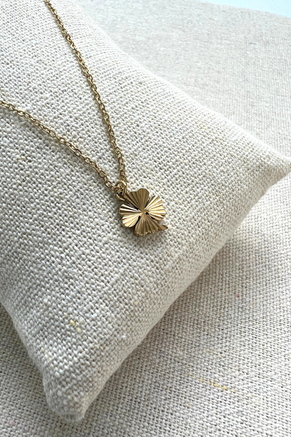 Trefle small Necklace Gold