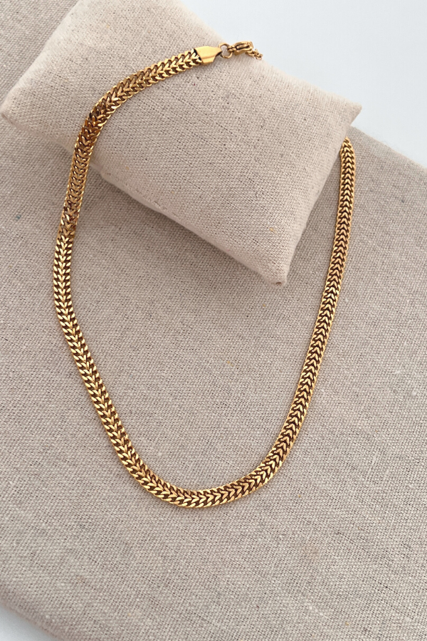 Porta Necklace Gold